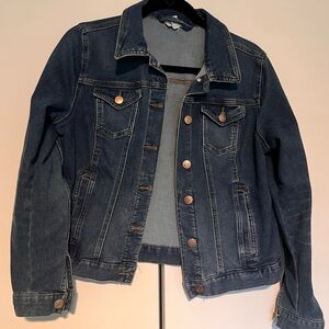 Time & Tru Stylish Denim Jacket with Copper Buttons